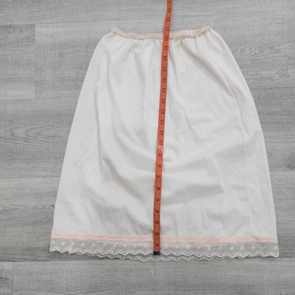 ❤️Vintage 70's Pastel Pink Lace Floral Embroidered Scallop Trim Skirt Slip - Picture 4 of 7